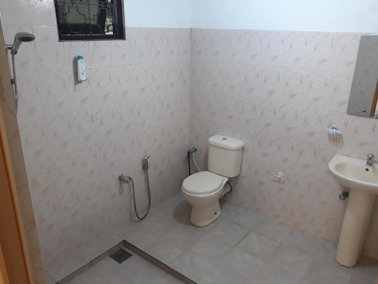 Coco Hostels - Weligama Eksteriør billede